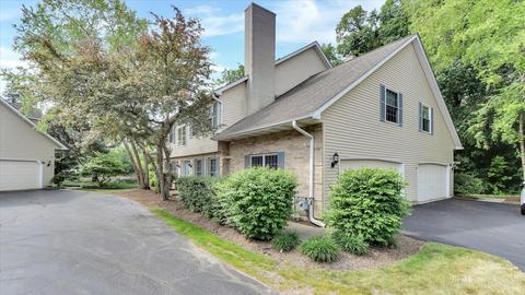 1454 Laurel Oaks Dr #A, Streamwood, IL 60107