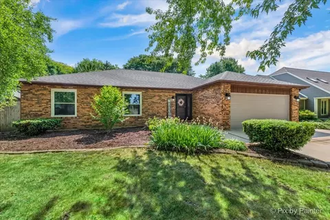 2608 Springdale Cir, Naperville, IL 60564