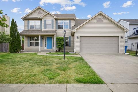 707 Phlox Dr, Savoy, IL 61874