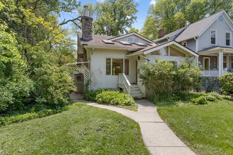 2202 Payne St, Evanston, IL 60201