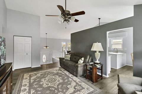 3620 E Fairfax Ct, Aurora, IL 60504 photo 5