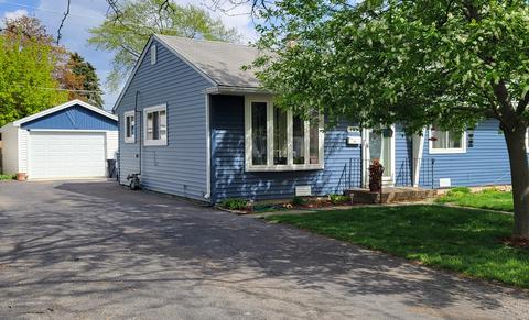 8773 S Kenton Ave, Hometown, IL 60456