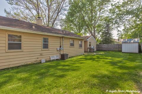 486 Maplewood Dr, Antioch, IL 60002 photo 21