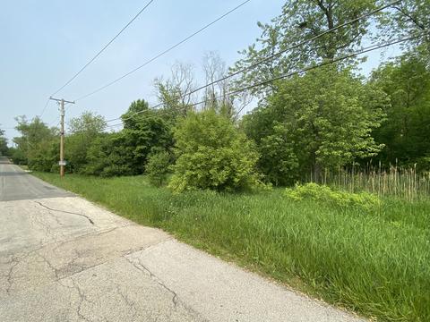 1 N255 Prairie Ave, Glen Ellyn, IL 60137