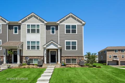 3830 Currant Ln, Elgin, IL 60124