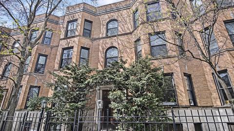 906 W Grace St #2, Chicago, IL 60613
