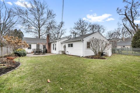 1708 Maple Ave, Northbrook, IL 60062 photo 17