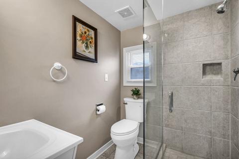 1708 Maple Ave, Northbrook, IL 60062 photo 14