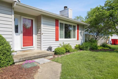 607 Compton Ave, Champaign, IL 61822 photo 3