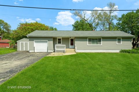 1914 N Eastern Ave, Mchenry, IL 60050