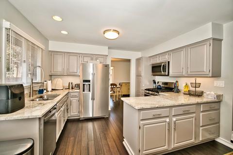 524 Jon Ln, Des Plaines, IL 60016 photo 20