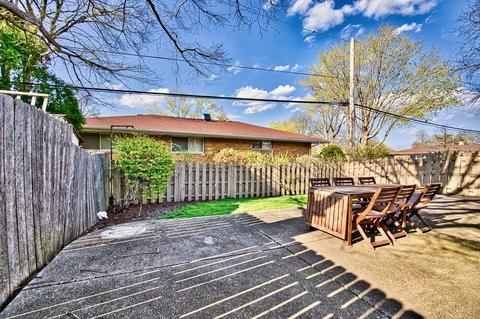 524 Jon Ln, Des Plaines, IL 60016 photo 4