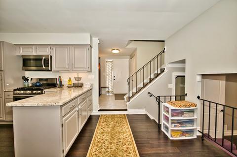 524 Jon Ln, Des Plaines, IL 60016 photo 21