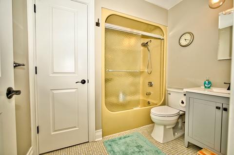 524 Jon Ln, Des Plaines, IL 60016 photo 54
