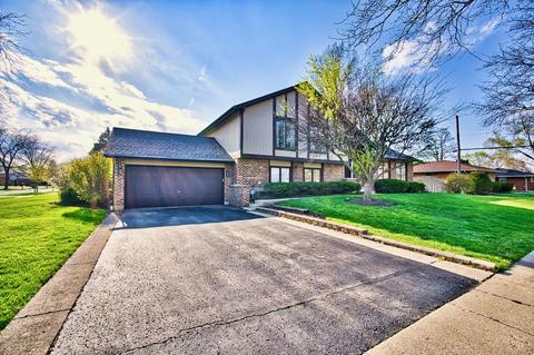 524 Jon Ln, Des Plaines, IL 60016 photo 2