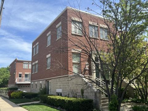 4856 Greenleaf St, Skokie, IL 60077