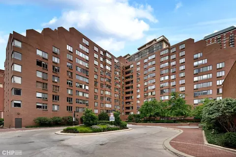 801 S Plymouth Ct #907, Chicago, IL 60605