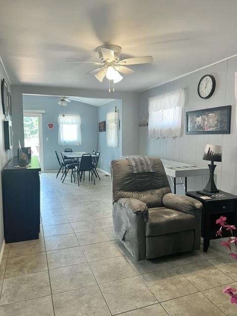 2203 W 4th St, Dixon, IL 61021 photo 5
