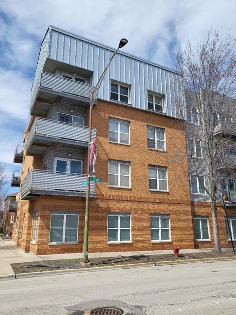 3522 S State St #204, Chicago, IL 60616