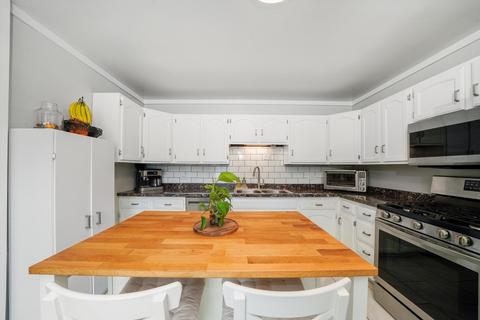 2302 Sigwalt St, Rolling Meadows, IL 60008 photo 10