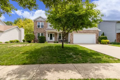 1311 Kenneth Dr, Bloomington, IL 61704