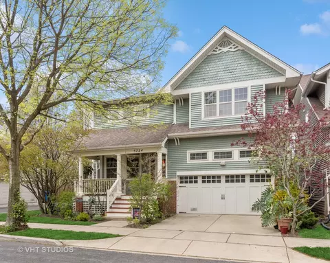 5724 N Latrobe St, Chicago, IL 60646