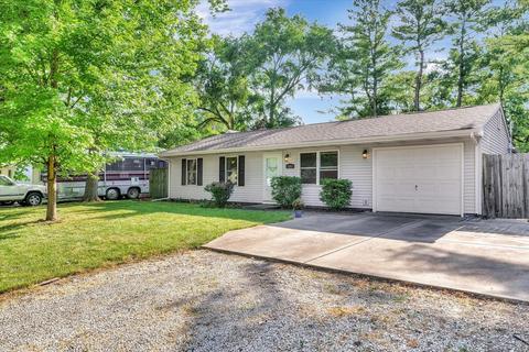 1301 Westfield Dr, Champaign, IL 61821
