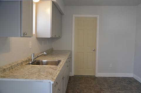 203 E Short St E, Amboy, IL 61310 photo 4