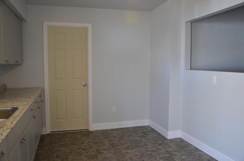 203 E Short St E, Amboy, IL 61310 photo 25