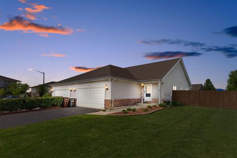 275 Raven Dr, Manteno, IL 60950