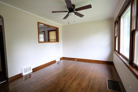 21137 Maple St, Matteson, IL 60443 photo 3
