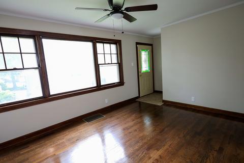 21137 Maple St, Matteson, IL 60443 photo 5