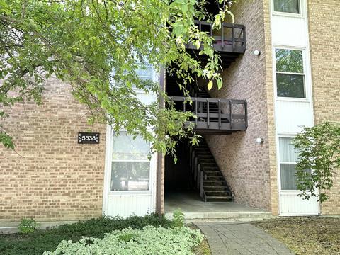 5538 E Lake Dr #D, Lisle, IL 60532