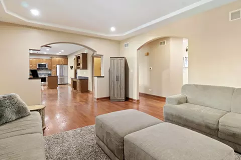 25960 S Castle Gate Dr, Monee, IL 60449 photo 5