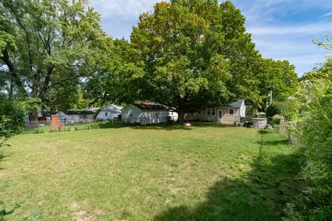 1302 Eastholme Ave, Bloomington, IL 61701 photo 25