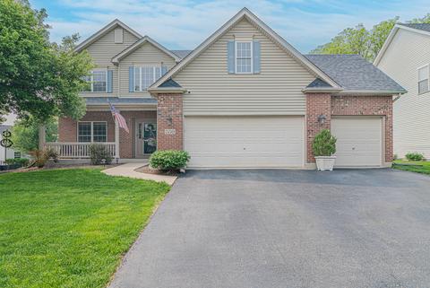 550 Carriage Way, South Elgin, IL 60177