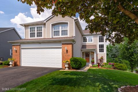 1136 Fairfax Ln, South Elgin, IL 60177