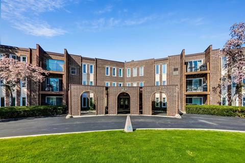 1575 Sandpebble Dr #115, Wheeling, IL 60090