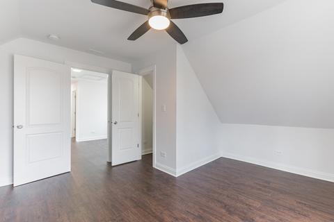 25 E 118th Pl, Chicago, IL 60628 photo 10