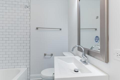 25 E 118th Pl, Chicago, IL 60628 photo 18