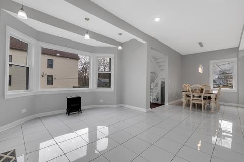 25 E 118th Pl, Chicago, IL 60628 photo 3