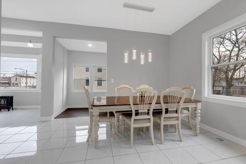 25 E 118th Pl, Chicago, IL 60628 photo 4