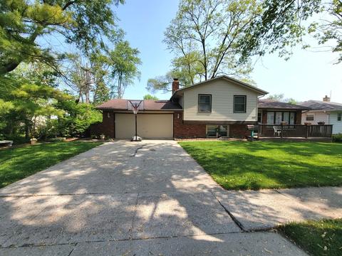 153 Richton Rd, Steger, IL 60475
