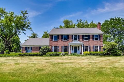 20364 N Meadow Ln, Deer Park, IL 60010