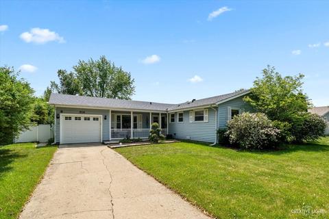576 Cherokee Ct, Carol Stream, IL 60188