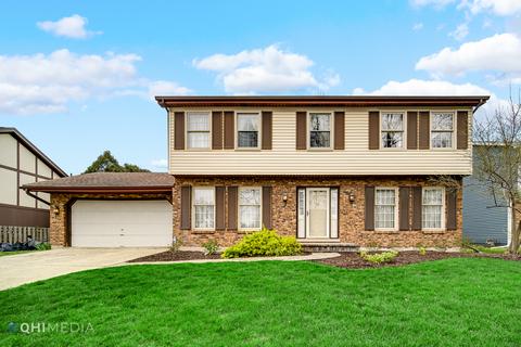 5674 Cascade Dr, Lisle, IL 60532