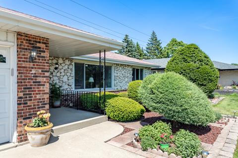 7440 Wheeler Dr, Orland Park, IL 60462