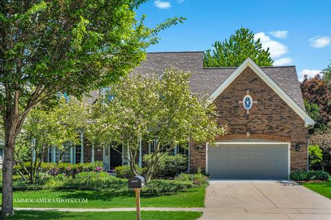 1161 Midwest Ln, Wheaton, IL 60189