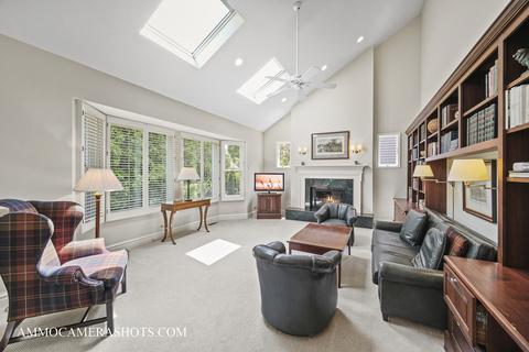 1161 Midwest Ln, Wheaton, IL 60189 photo 11