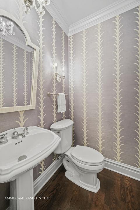 1161 Midwest Ln, Wheaton, IL 60189 photo 13